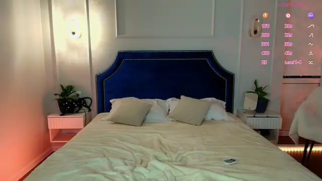 Katherinepinke online show from 12/17/25, 07:52