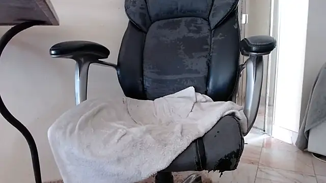 Richard Crane online show from 11/24/25, 03:12