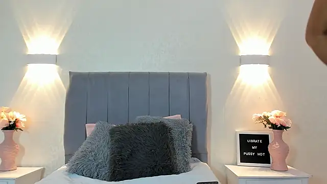 Emiily cooper x online show from 12/03/25, 04:50