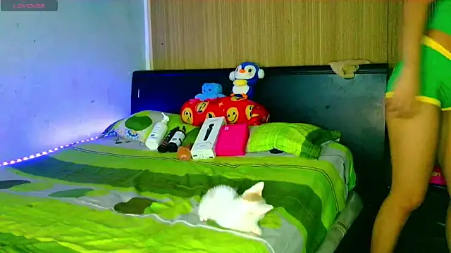 bettyboo2801 online show from 09/17/25, 04:14