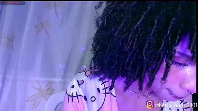 bettyboo2801 online show from 02/12/26, 02:22