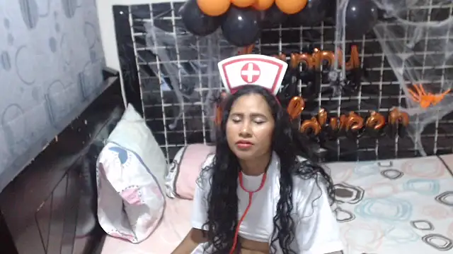 PERLA BLACK  online show from 10/31/25, 07:49