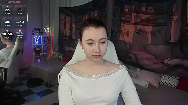 ClaraParks online show from 10/27/25, 10:00