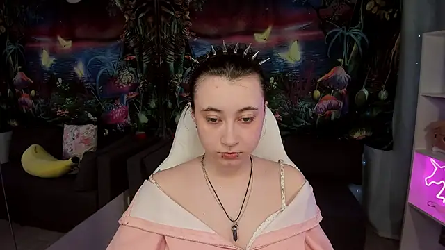 ClaraParks online show from 04/15/26, 07:36