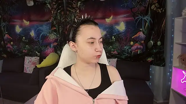 ClaraParks online show from 04/07/26, 07:59