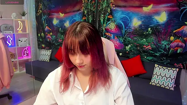 ClaraParks online show from 11/23/25, 06:51