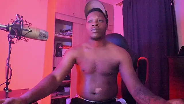 CorvisXnc0012 online show from 10/12/25, 03:41