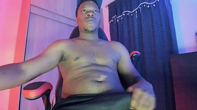 CorvisXnc0012 online show from 11/19/25, 04:56