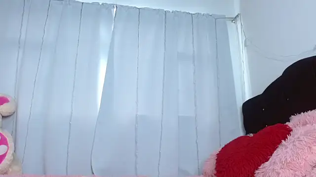 Snapshot of Charlothe_Wright chatting on 03/27/26, 06:09 Charlothe Wright online show from 03/27/26, 06:09