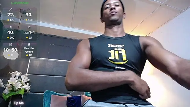 Snapshot of blackbignude chatting on 11/23/25, 01:26 blackbignude online show from 11/23/25, 01:26