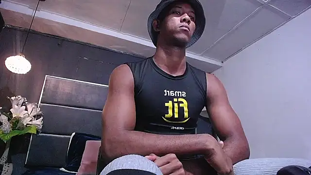 Snapshot of blackbignude chatting on 11/29/25, 01:28 blackbignude online show from 11/29/25, 01:28