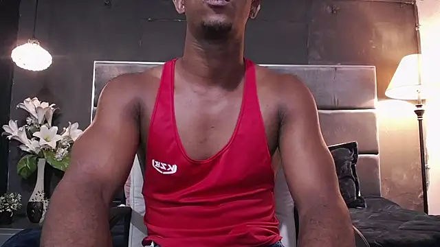 Snapshot of blackbignude chatting on 10/17/25, 01:31 blackbignude online show from 10/17/25, 01:31