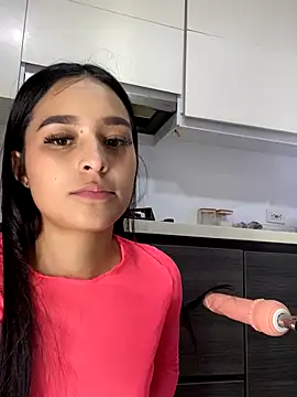 Snapshot of Dakota-Mitchell chatting on 09/18/25, 09:40 Dakota-Mitchell online show from 09/18/25, 09:40