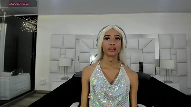 Dahlia Moss online show from 11/29/25, 03:28