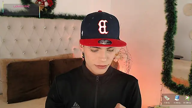 Dulcey  online show from 12/14/25, 04:29