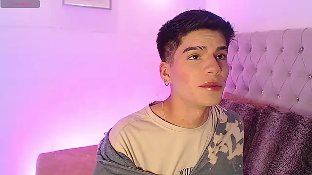 Dulcey  online show from 11/13/25, 04:49