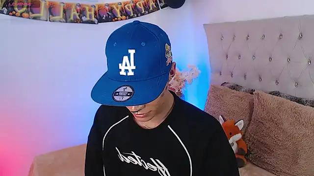 Dulcey  online show from 10/29/25, 04:00