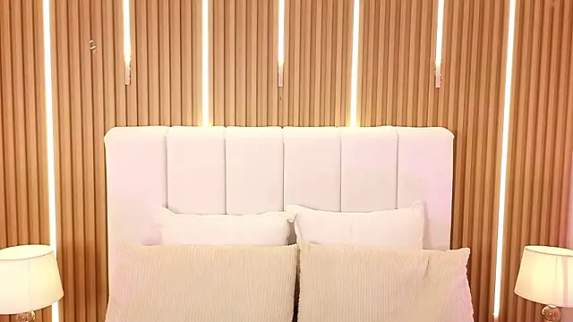 Dulcey  online show from 02/22/26, 05:43