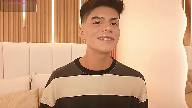 Dulcey  online show from 03/11/26, 05:23