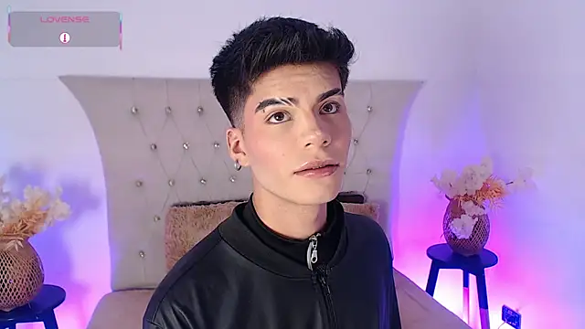 Dulcey  online show from 01/13/26, 05:11