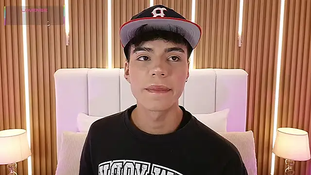 Dulcey  online show from 02/19/26, 04:20