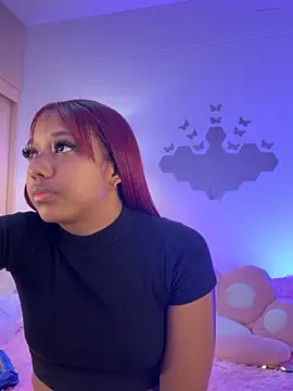 Snapshot of _Zahara_ chatting on 03/16/26, 11:29 Zahara online show from 03/16/26, 11:29