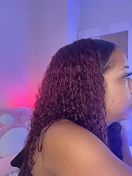 Snapshot of _Zahara_ chatting on 01/15/26, 11:08 Zahara online show from 01/15/26, 11:08