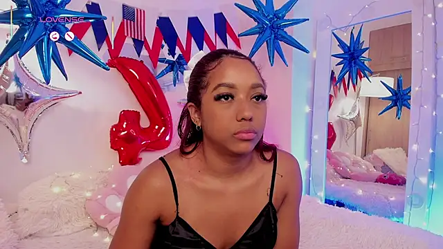 Snapshot of _Zahara_ chatting on 07/08/26, 12:57 Zahara online show from 07/08/26, 12:57