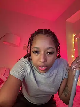 Snapshot of _Zahara_ chatting on 06/01/26, 11:04 Zahara online show from 06/01/26, 11:04