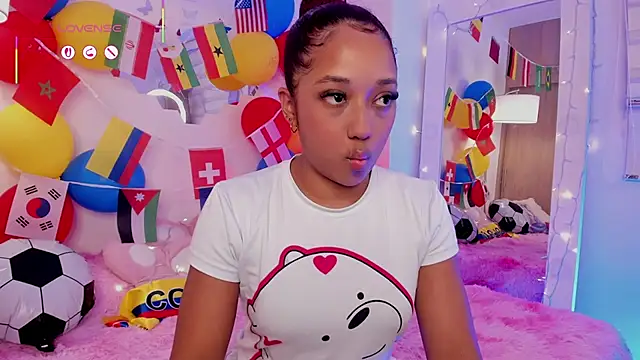 Snapshot of _Zahara_ chatting on 07/01/26, 11:49 Zahara online show from 07/01/26, 11:49