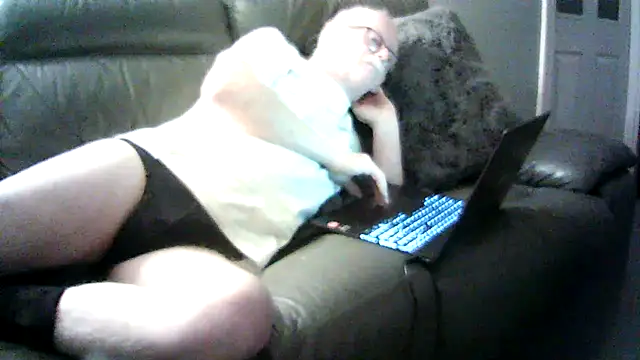 cockheart122 online show from 01/13/26, 08:35