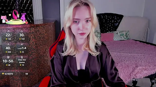 Snapshot of EllaBloom chatting on 02/11/26, 03:01 EllaBloom online show from 02/11/26, 03:01