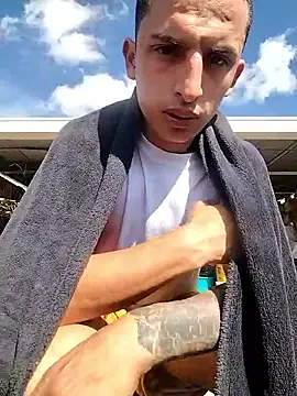 Dani22cmhot online show from 01/11/26, 02:13