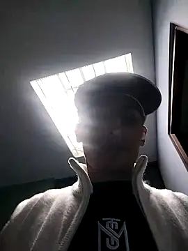 Dani22cmhot online show from 01/10/26, 06:47