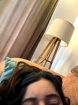 desitease online show from 11/12/25, 10:08