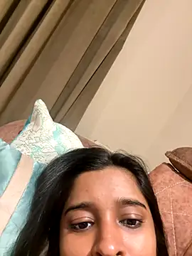 desitease online show from 10/18/25, 08:22