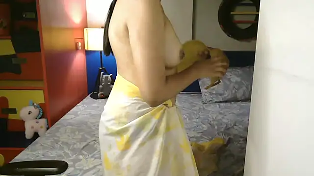 Snapshot of horny_natasha chatting on 05/01/26, 04:06 horny natasha online show from 05/01/26, 04:06