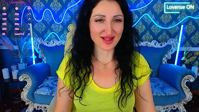 MissRossi online show from 11/11/25, 08:03