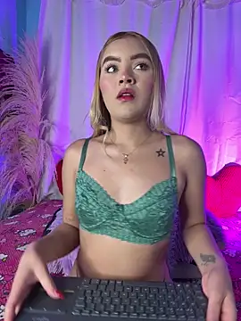 Miaa rosses3 online show from 02/14/26, 05:40