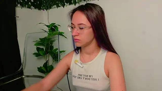 EvaBllake online show from 03/25/26, 06:13