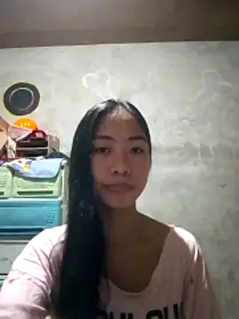 SweetMissPinay18 online show from 05/23/26, 02:27