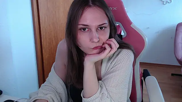 ox Tricia online show from 05/20/26, 10:45
