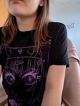 ox Tricia online show from 03/15/26, 09:16