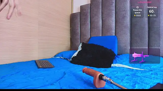 Snapshot of sebas_palacioo chatting on 09/20/25, 08:19 sebas palacioo online show from 09/20/25, 08:19