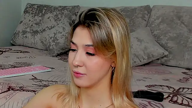 Bella svon online show from 12/05/25, 04:27