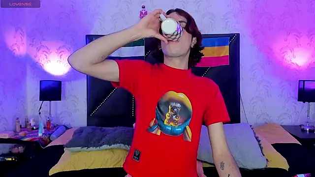 danny rios20 online show from 10/18/25, 01:35