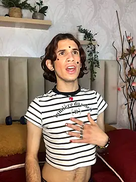 danny rios20 online show from 11/15/25, 03:16