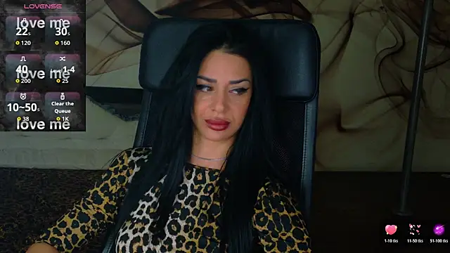 Snapshot of NaomiScarlet chatting on 10/28/25, 05:39 NaomiScarlet online show from 10/28/25, 05:39