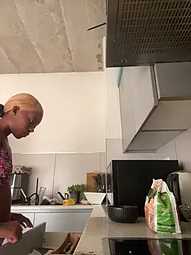 prettydollyy online show from 03/20/26, 08:37