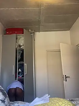 prettydollyy online show from 07/28/26, 10:01